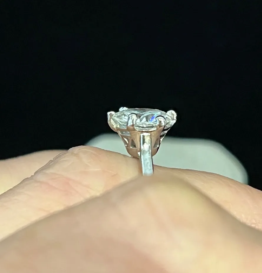 1950s Solitaire 1.90ct G / VS2 Diamond Ring