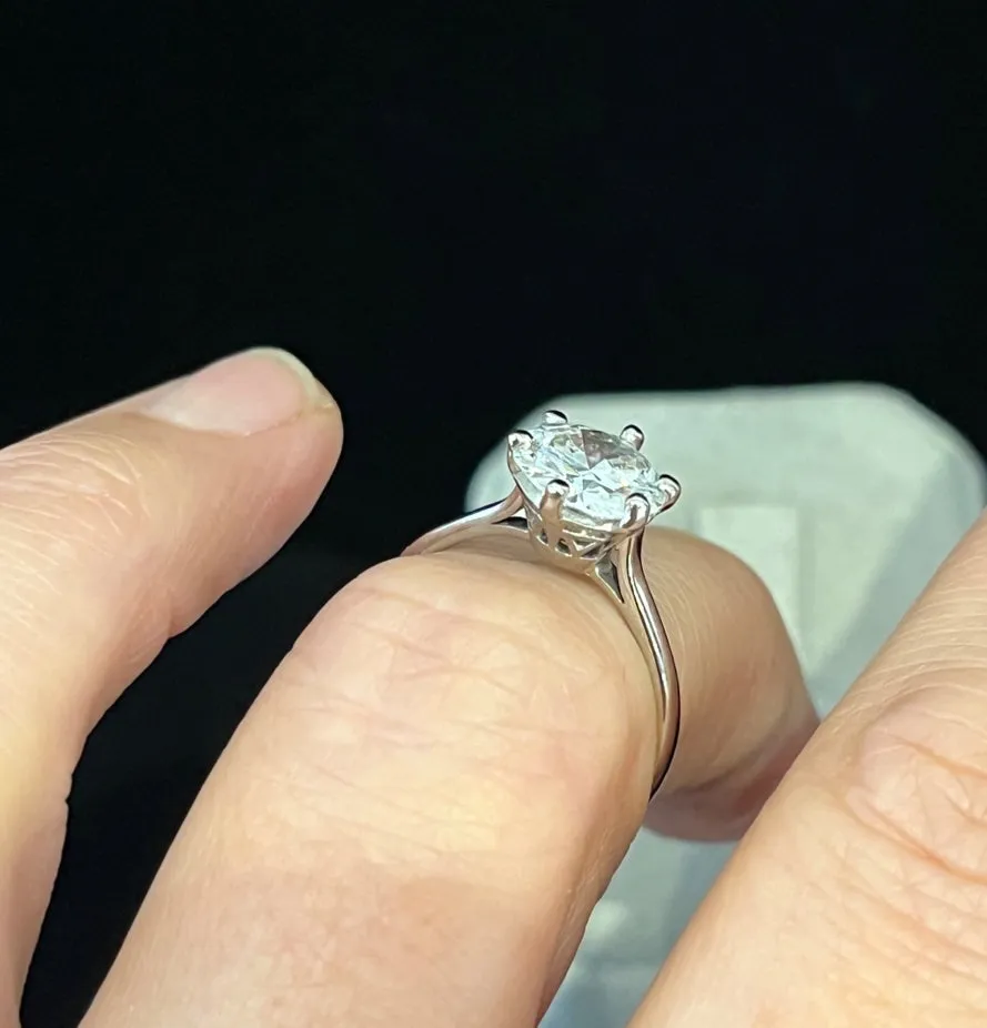 1950s Solitaire 1.90ct G / VS2 Diamond Ring