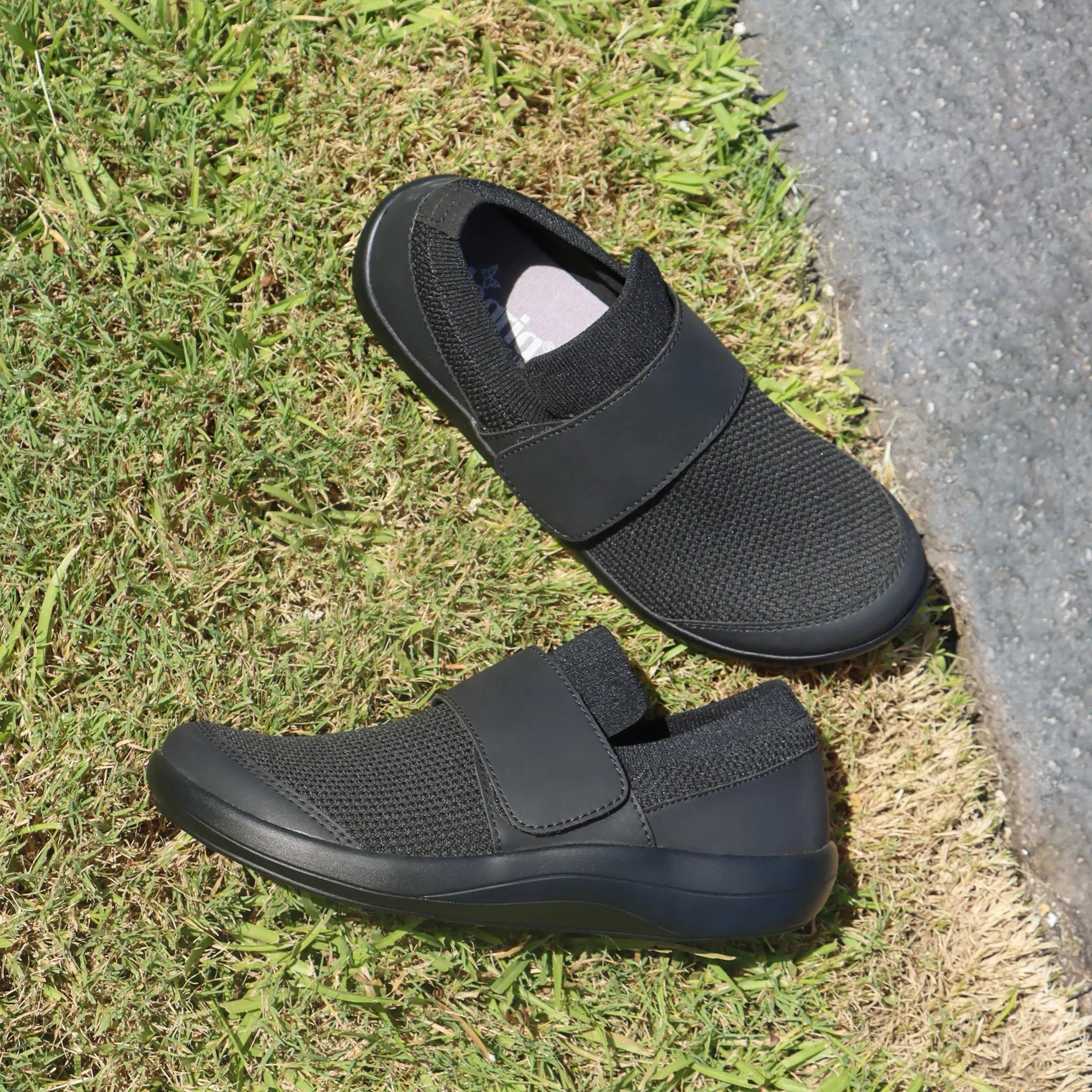 Alegria Black Pace Shoes