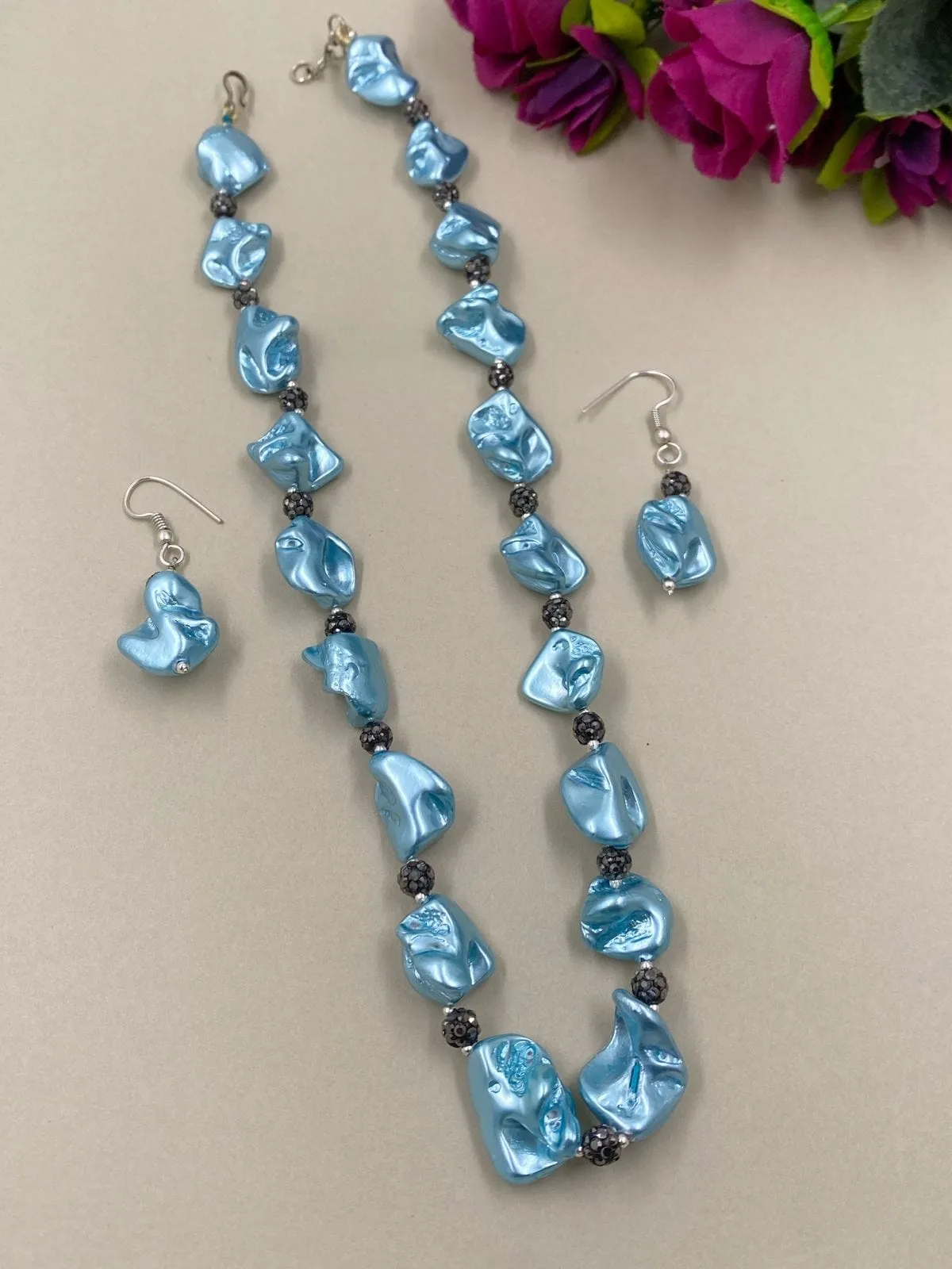 Fancy Blue Shell Pearl Tumbled Shape Beads Necklace For Women