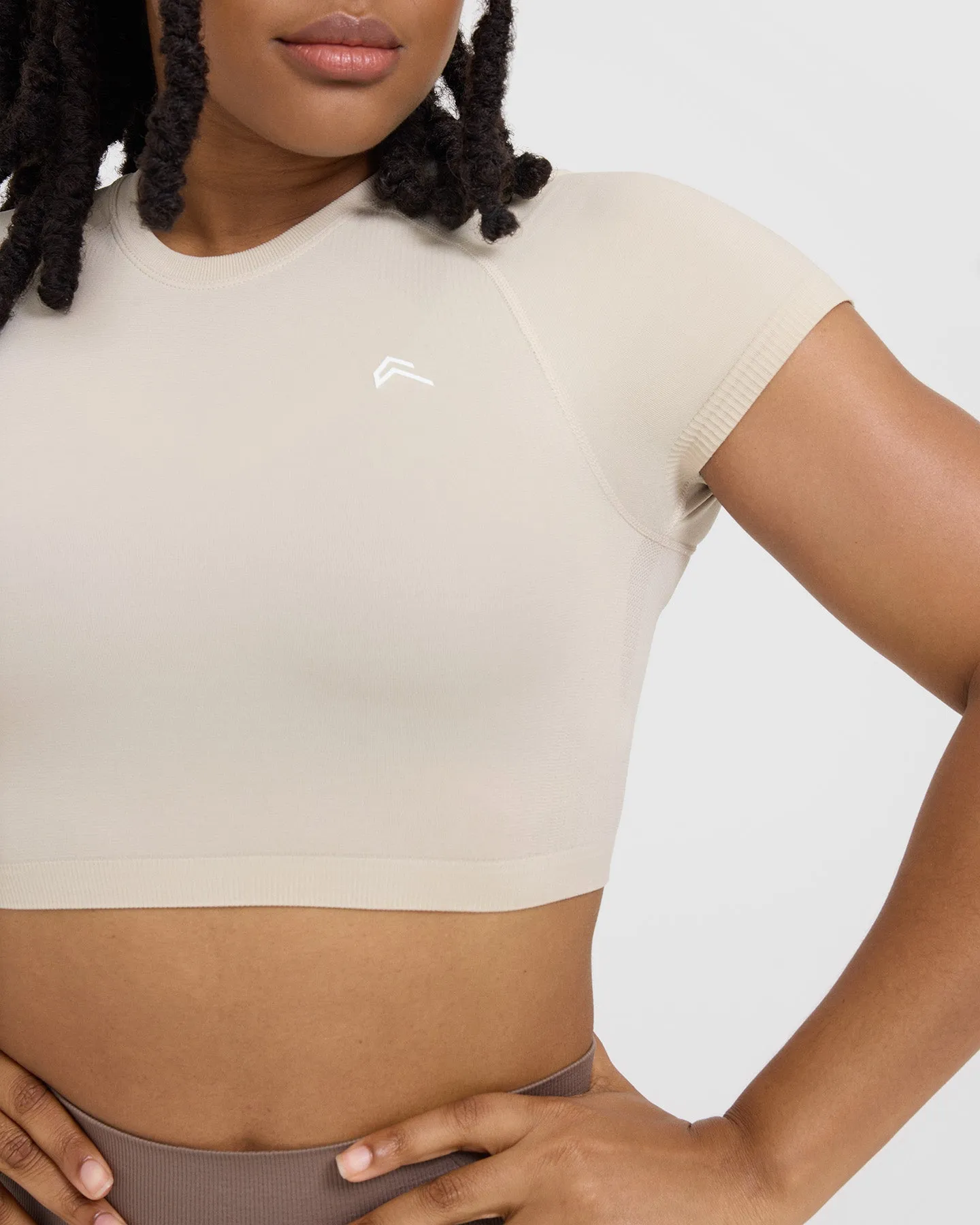 Go To Seamless Fitted Crop Top | Sand