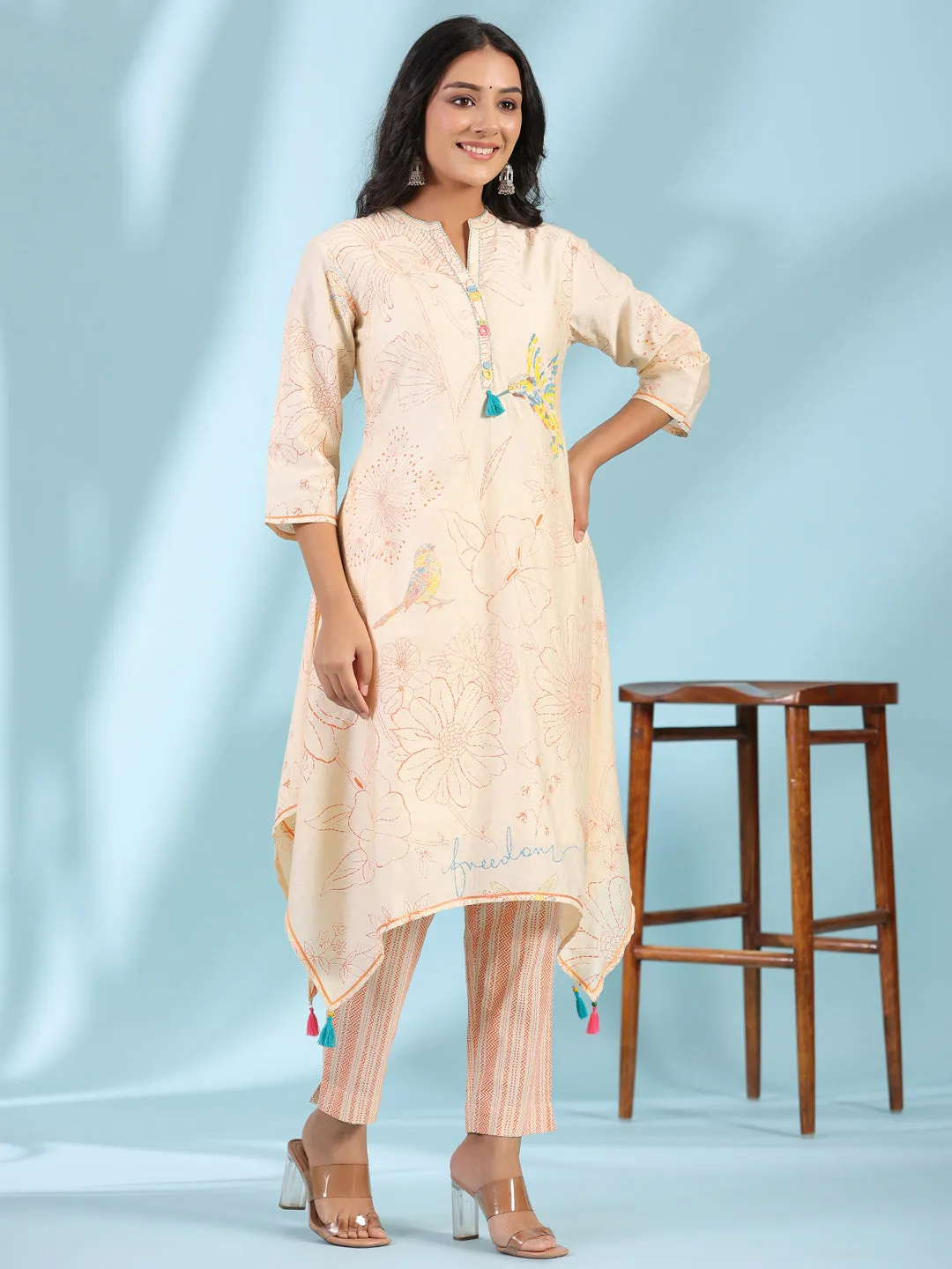 Juniper Naylon Dobby Peach Floral Printed Lacy Kurta With Pants With Contrast 3D Handwork