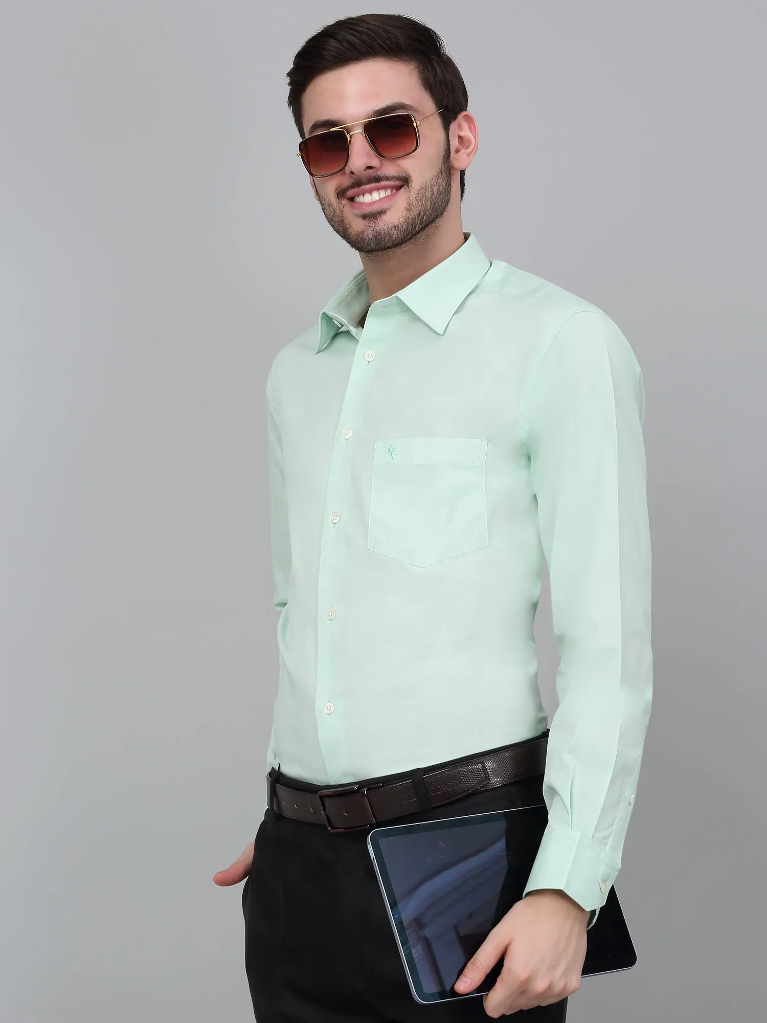 Men's Light Green Solid Full Sleeve Formal Shirt