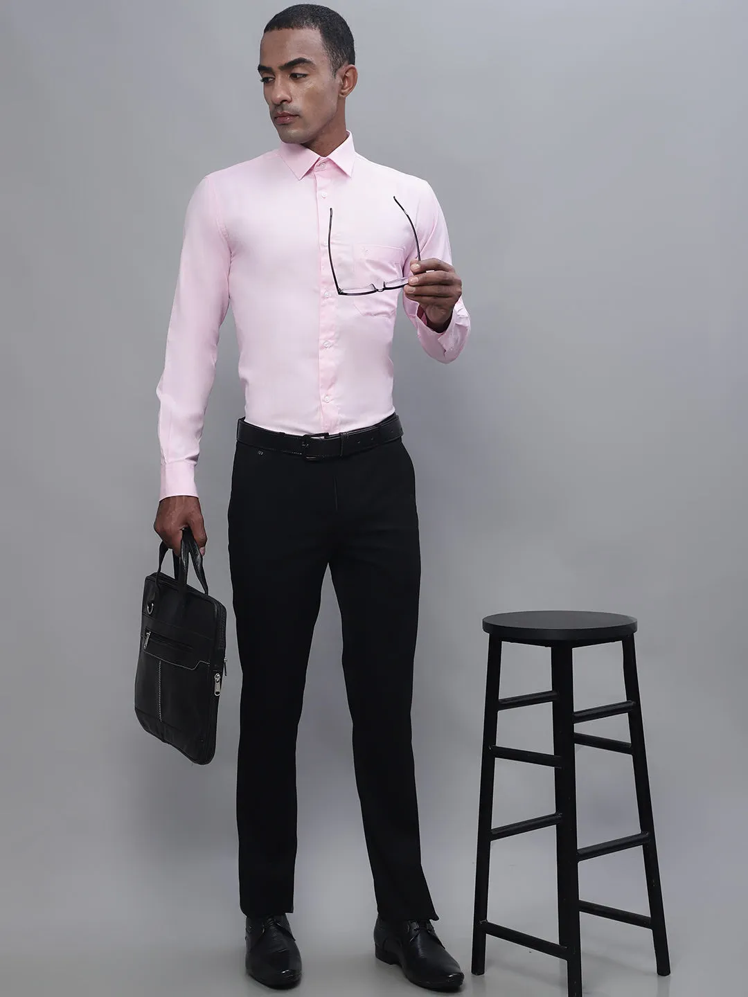 Men's Light Pink Formal Self textured Full Sleeve Shirt