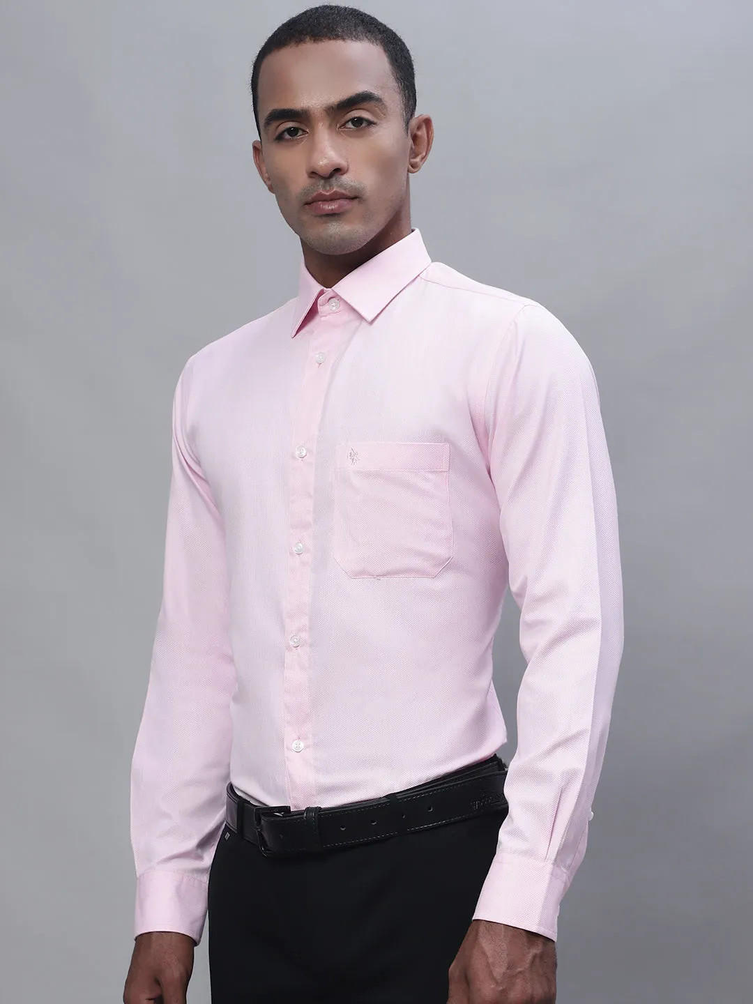 Men's Light Pink Formal Self textured Full Sleeve Shirt