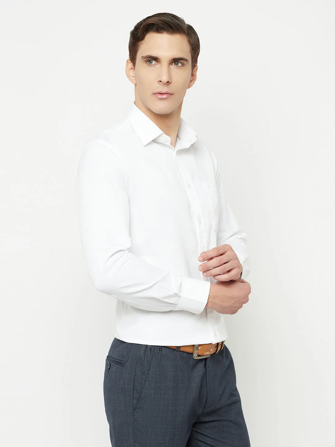 Men's White Formal Self Textured Full Sleeve Shirt