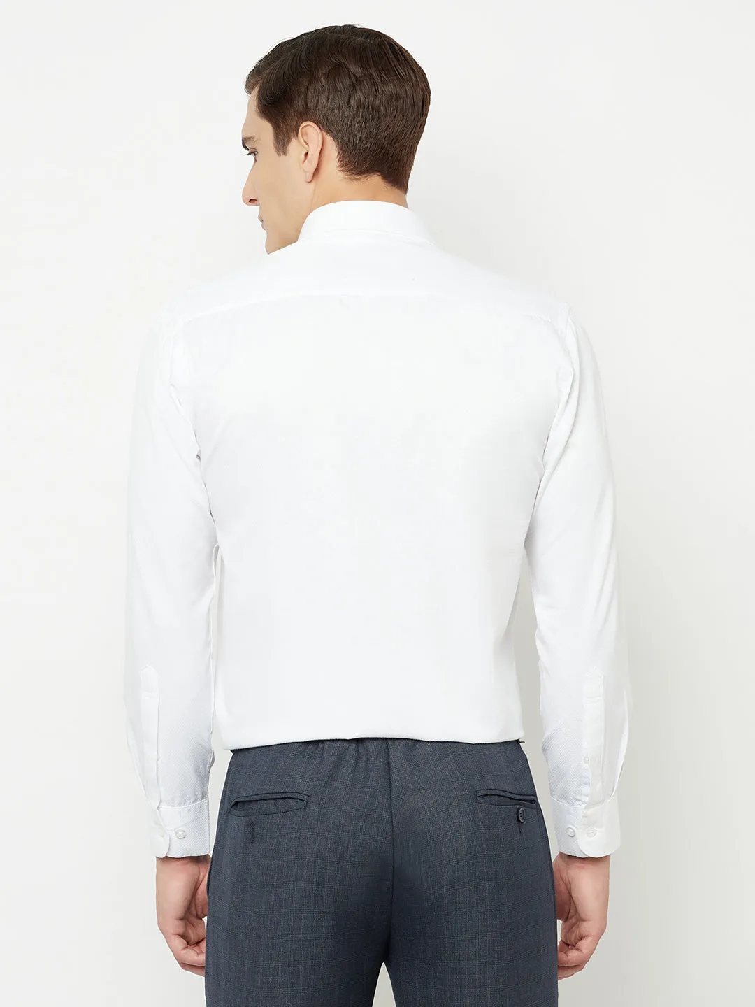 Men's White Formal Self Textured Full Sleeve Shirt